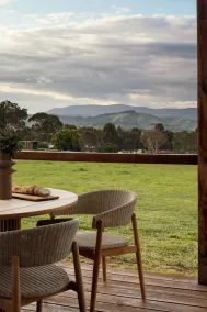Glamper `Forbes` The Village Green - Image 4