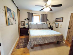 Steele Magnolia -Newly renovated charming cottage - Image 5