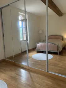 Charming house in a 7-hectare listed property - Image 5