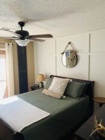 Two-story boathouse, golf cart, hot tub, kayaks, paddle boards, fishing lights! - Image 3