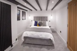 Host & Stay - Burns Yard Apartment - Image 4
