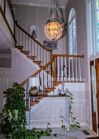 Beautiful Lakefront View with FULLY EQUIPPED HOME GYM!! Only 8.6 mi from the UA! - Image 2