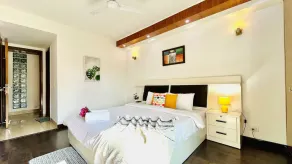 BluO 3BHK M Block Mkt - Lift, Balcony, Parking - Image 4