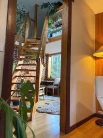 Intimate, earthy cottage in Tranquil Setting - Image 2