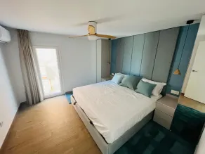 Luxury, beach front, two-bedroom apartment - Image 4