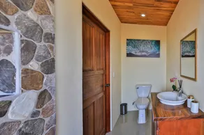 Penthouse Suite Whitewater Ocean / Mountain Views - Image 2