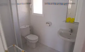 Poolvilla 4-8 personer. Internet gratis, hundar tillåtna, fri utsikt över havet - Image 2