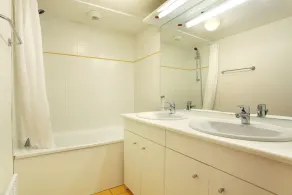 Studio Cabine abbordabile, a 500m di negozi - Image 2