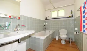 Mini villa direkte til Rigi tog og Rigi meget godt for vandreture, svømning, wellness - Image 2