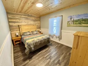 Snowmobile Friendly! Ample Parking-only 1 block to trail! Clean w cozy Fireplace - Image 4