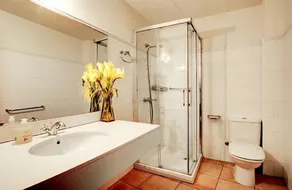 Self catering Mas d'en Bosch til 22 personer - Image 2
