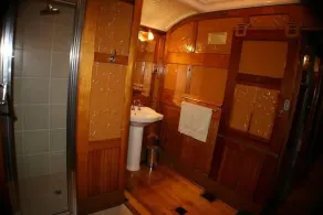 Vagnar Spa Retreat - Image 2