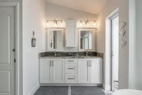 Maison avec terrasse, piscine privée et barbecue | Vue sur l'eau - Image 3