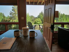 Suite with lake views next to golf course, hiking and winery! Pet friendly. - Image 5