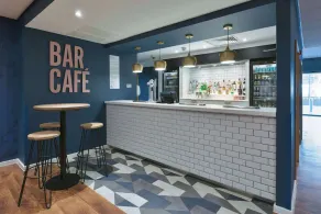Travelodge London Ealing - Image 2