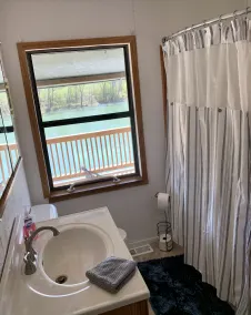 Cabin Right on Current River, conveniently located close to town. - Image 2