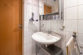 Appartamento 'Ferienwohnung Sigrun' con terrazza, giardino e Wi-Fi in comune - Image 4