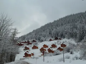 Chalet 'Les Marmottons' 4 **** med udendørs spa-internet-wifi - Image 3