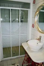 Mikon Studio i hjärtat av Sivas Village - Image 5
