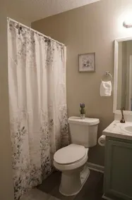 Cozy Charming Country  Farm Home - Image 3