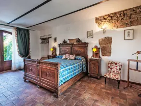 Beautiful apartment for 2 guests with pool, WIFI, TV, patio and pets allowed - Image 3
