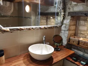 Maison en pierres avec jardin, 7 km des plages, 6 pers, 3 chambres - Le Bernard - Image 3