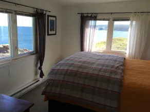 Oceanfront Cottage på kanten af ​​jorden, St. Johns - Image 5