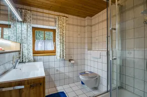 Rustikales Ferienhaus Annelies mit WLAN, Garten, Terrasse - Image 3