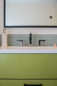 Hot & Chic Mississippi District -Fresh, Bright & Modern Bungalow - Image 5