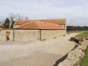 2 bedroom accommodation in North Willingham, near Market Rasen - Image 5