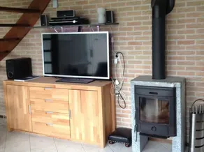 Vacation home for 6 people near the beach, comfortable with fenced garden, pool - Image 2