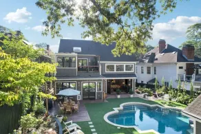 Midtown Luxury Mansion with up to 18 beds 5 bath w pool and sauna - Image 4