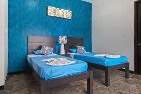 Villa con piscina privada 9BHK con piscina para niños, fuentes de caballitos de mar y sala de juegos - Image 2