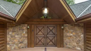 Massive Private Family Log Cabin Lodge: Pool, Pickleball-Fun for All! 100+ acres - Image 4