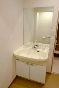 Donguri House - Image 5