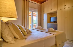 Drosia Beach House Almyros Corfu - Image 4