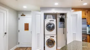 Lake Tahoe | Cozy Alpine Stay | Ski Access & Hot Tub - Image 3