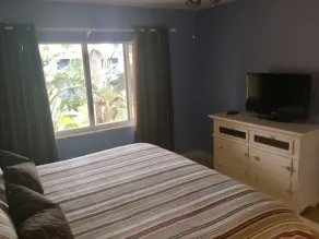 Bon goût et accueillant une chambre / une salle de bains Ocean Village Condo! - Image 5