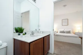 Four Bedroom w/ Screened Pool Close to Disney 4572 - Image 5