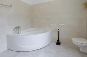 Villa Petar - 8 persons, 3 bedrooms, 2 bathrooms, pool - Image 5