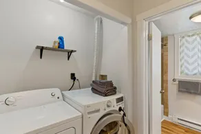 Condo am Berghang: Kingsize-Bett/Whirlpool/An freier Buslinie/Kamin - Image 4