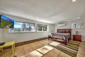 7 Bedroom Tahoe Cabin, Pool Table, game room, minutes from Heavenly and Casinos - Image 5
