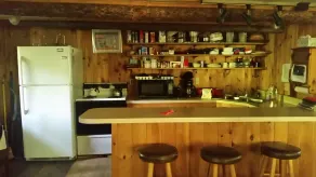 Exclusive Single Log Cabin By a fully stocked Lake - Image 5