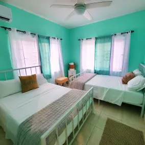 Restful Retreat - 12 mins to the beach! - Image 5