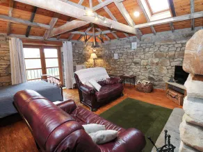 THE GRANARY, pet friendly, character holiday cottage in Rothbury - Image 4