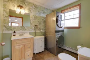 Comfy Tiverton Home Near Newport & Beaches! - Image 5