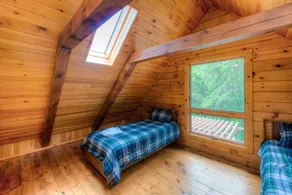 Three-story dog-friendly home with large deck, wood swing, firepit, lawn, & more - Image 5