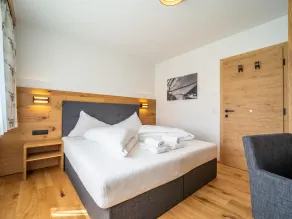 Appartment with terrace near St. Anton am Arlberg - Image 4