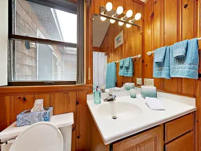 Ozeanfront !! Neu eingerichtetes 5 Schlafzimmer prächtiges Haus nur wenige Schritte vom Sand entfernt - Image 5