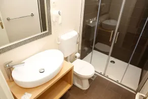 Guest House Lorenta near the beach - Image 5